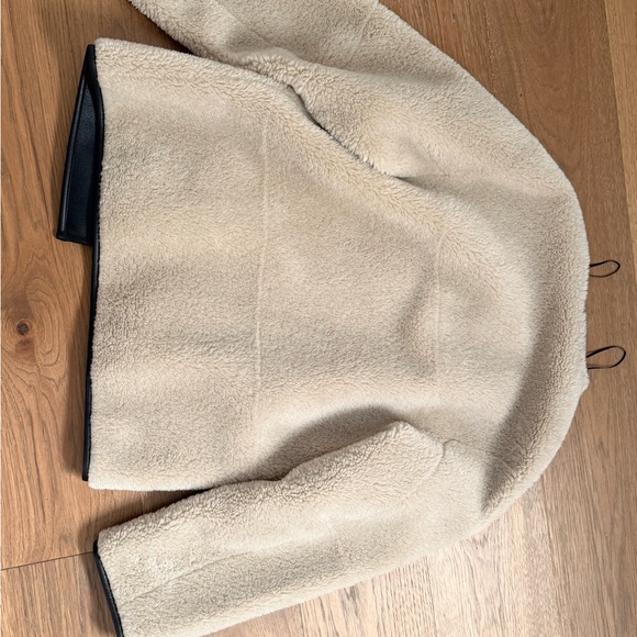 Mango Cream Teddy Sherpa Toggle Coat - Picture 4 of 4